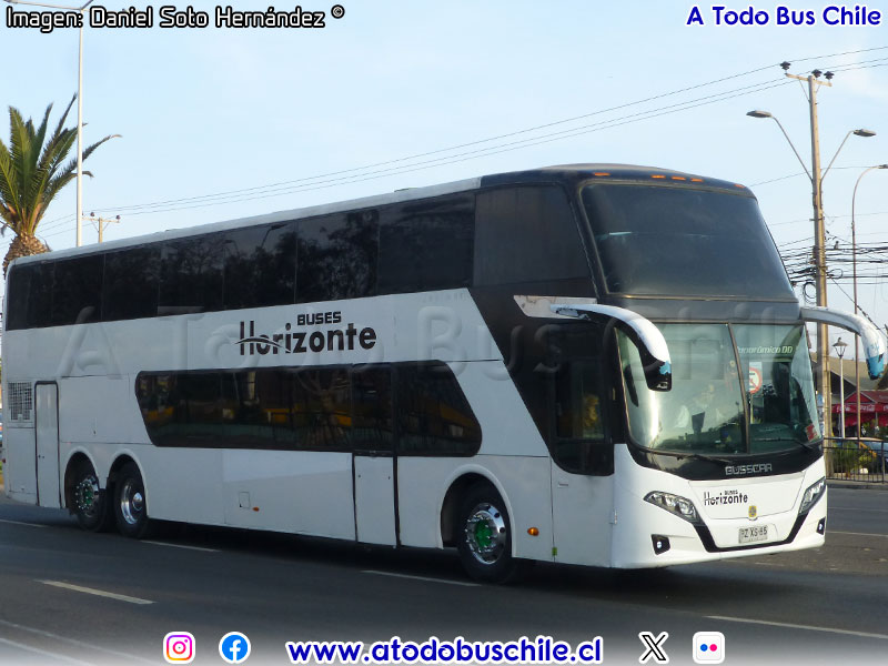 Busscar Panorâmico DD / Mercedes Benz O-500RSD-2442 / Buses Horizonte