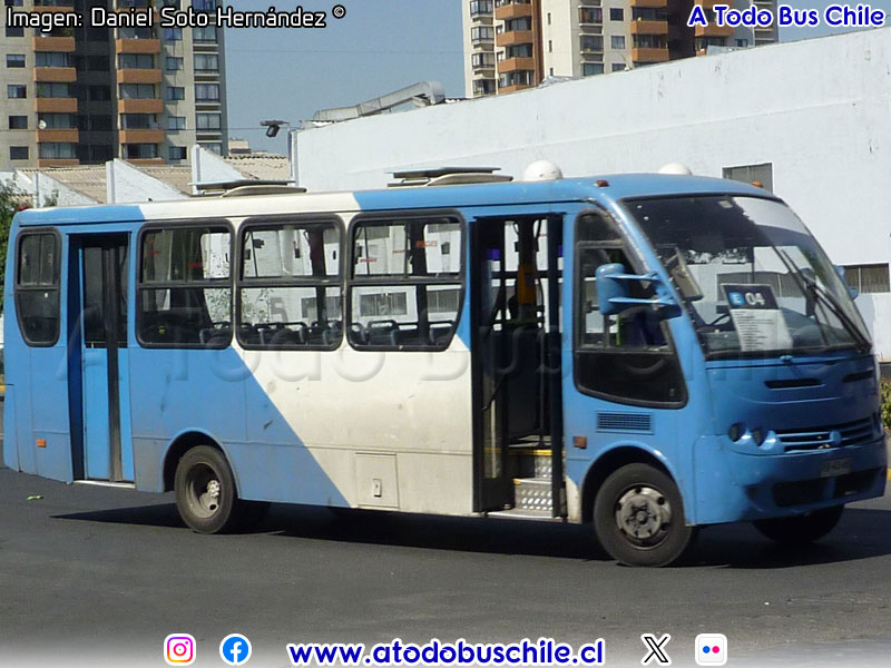 Induscar Caio Piccolo / Mercedes Benz LO-915 / Servicio Alimentador E-04