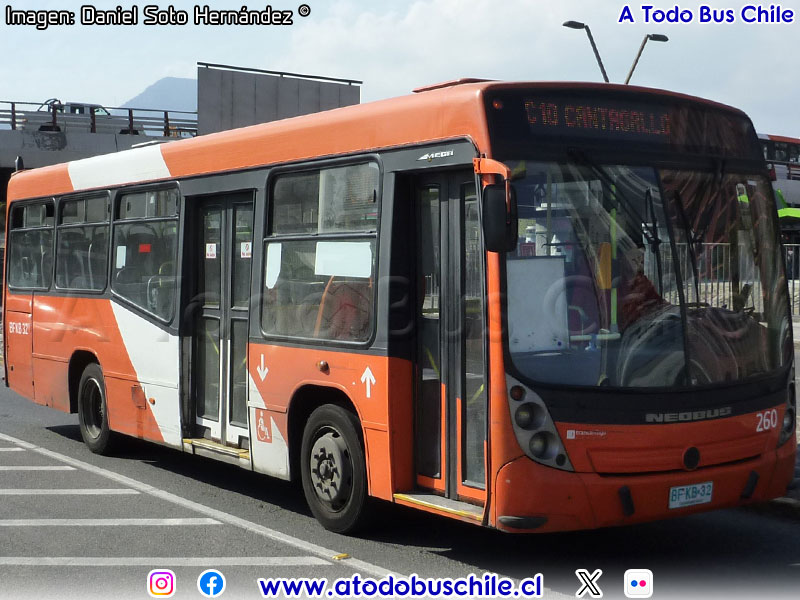 Neobus Mega / Mercedes Benz OH-1115L-SB / Servicio Alimentador C-10