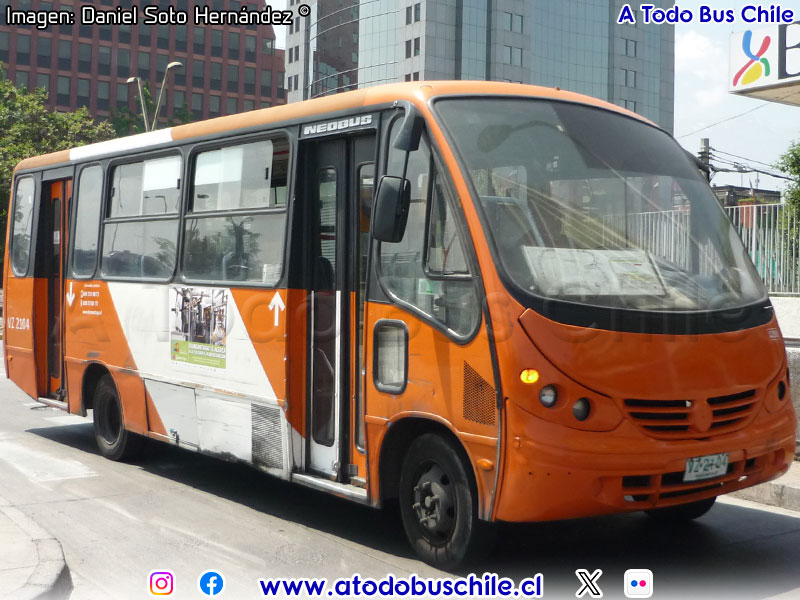 Neobus Thunder + / Mercedes Benz LO-915 / Servicio Alimentador C-23