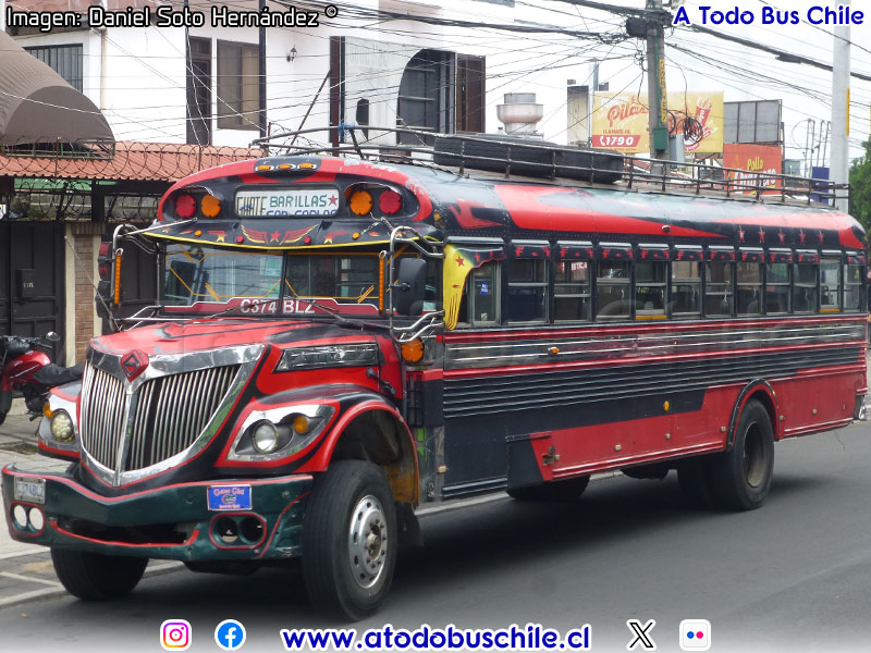 Blue Bird / International S-1800 / Particular (Guatemala)