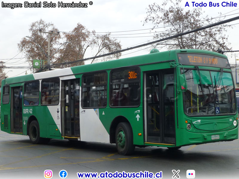 Induscar Caio Mondego H / Mercedes Benz O-500U-1725 / Servicio Troncal 301c (T301C)