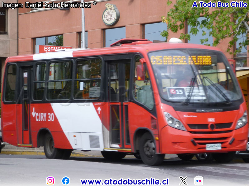 Neobus Thunder + / Mercedes Benz LO-915 / Servicio Alimentador C-15 (B65)