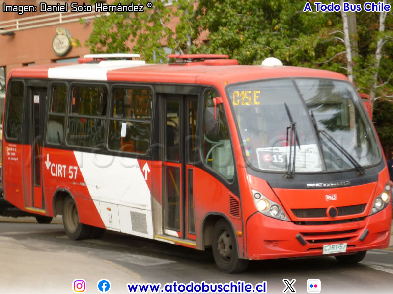 Neobus Thunder + / Mercedes Benz LO-915 / Servicio Alimentador C-15