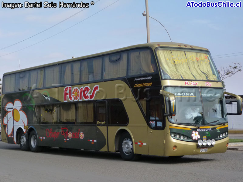 Busscar Panorâmico DD / Volvo B-12R / Super Dorado Transportes Flores Hnos. (Perú)