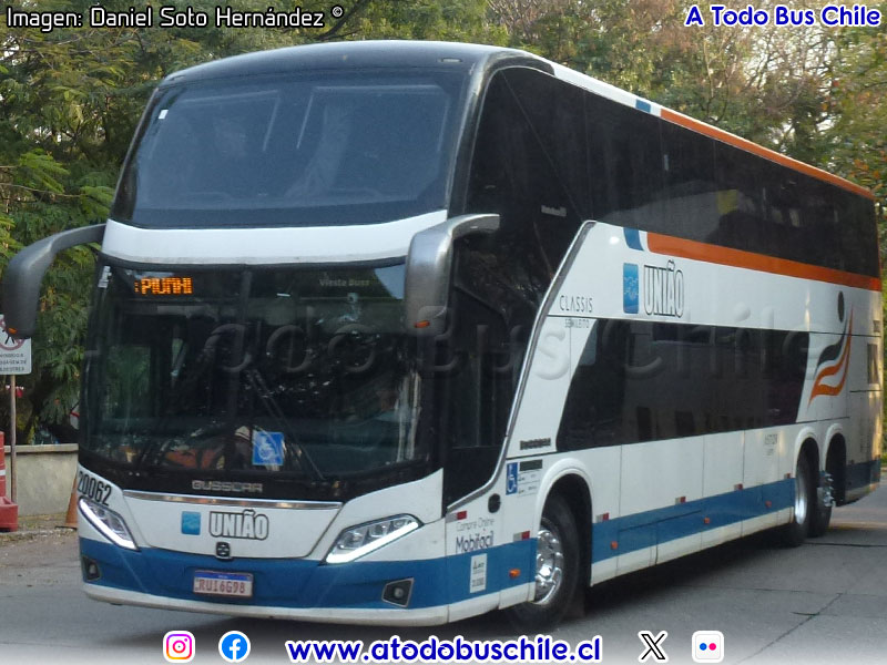 Busscar Vissta Buss DD / Mercedes Benz O-500RSD-2441 BlueTec5 / Expresso União (Minas Gerais - Brasil)
