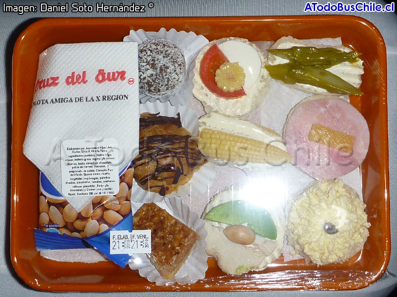 Servicio de Cocktail Nocturno / Salón Cama Cruz del Sur