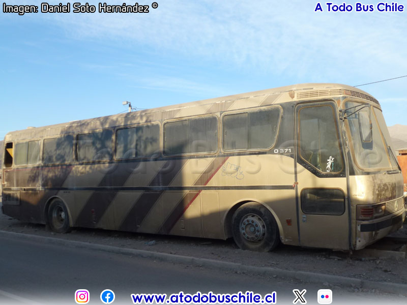 Mercedes Benz O-371RS / Particular (Ex Flecha Dorada S.A.C.)