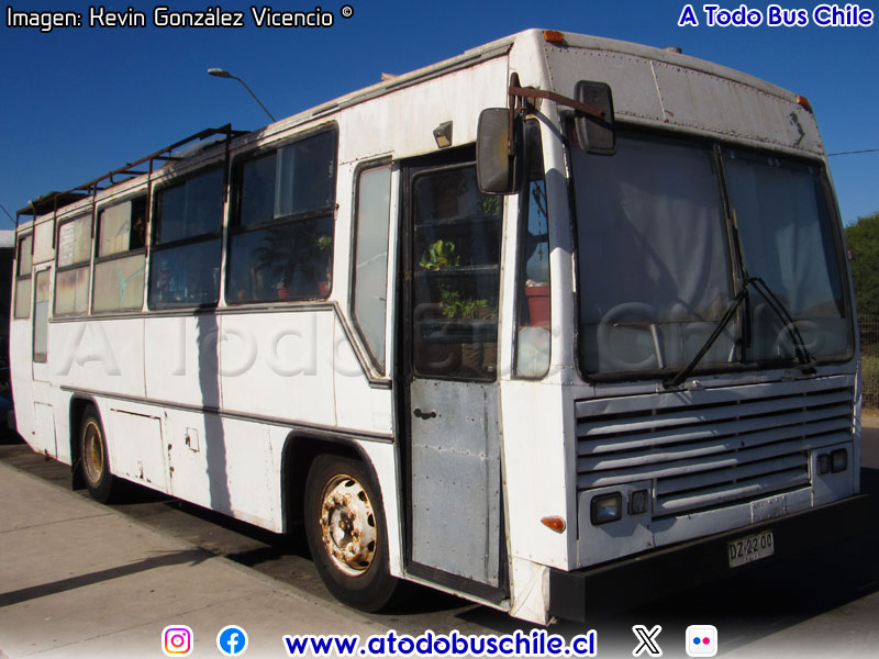 Caio Vitória / Mercedes Benz OF-1115 / Particular