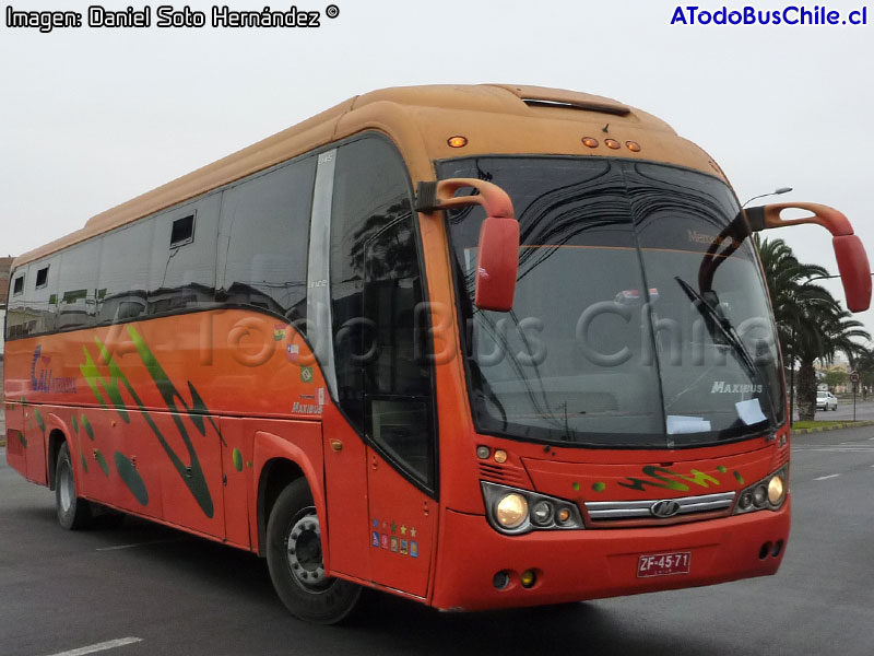 Maxibus Lince 3.45 / Mercedes Benz O-400RSE Eletrônico / Cali Internacional