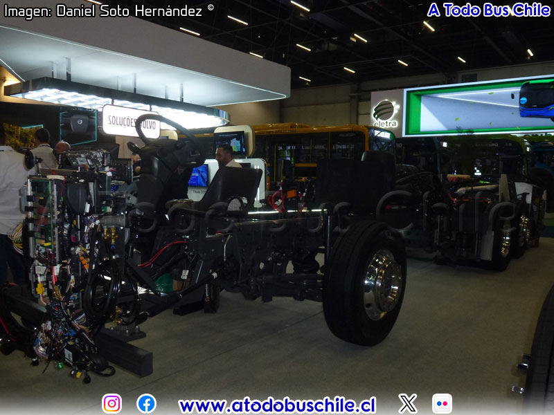 Plataforma Carrozable Volvo BZR Eléctrico