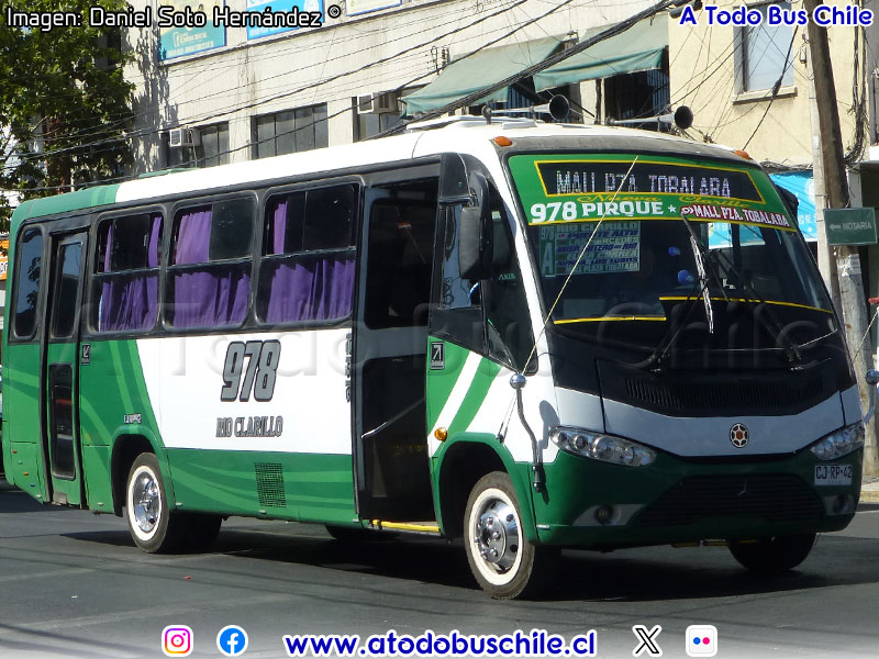 Marcopolo Senior / Mercedes Benz LO-915 / Línea Nº 978 EIM Lo Ovalle - Río Clarillo