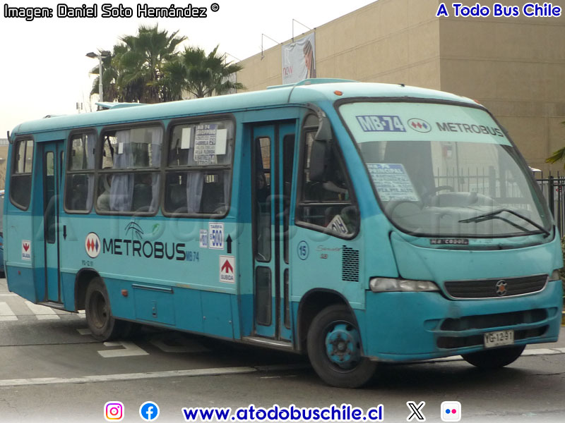 Marcopolo Senior G6 / Mercedes Benz LO-915 / Metrobus MB-74 EIM Bellavista de La Florida - El Principal