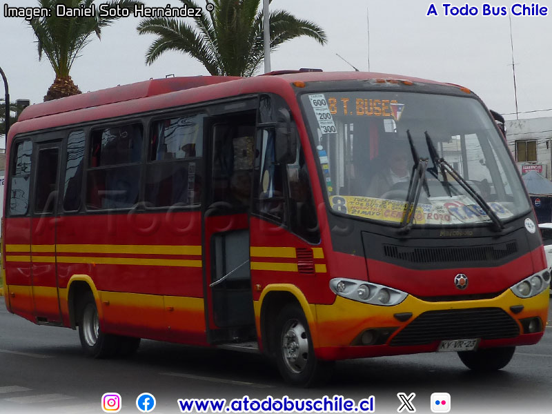 Marcopolo Senior / Mercedes Benz LO-915 / Línea N° 8 Arica