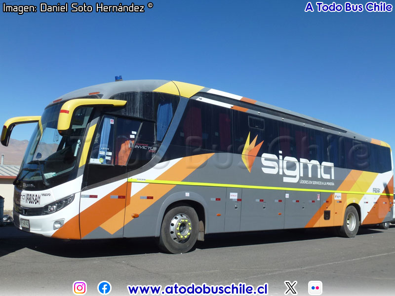 Comil Campione Invictus 1050 / Volvo B-380R Euro5 / Transportes Sigma