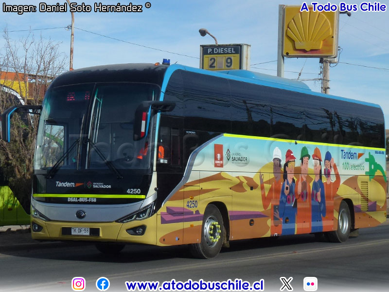 Yutong T132BEV / Tandem (Al servicio de CODELCO División El Salvador)