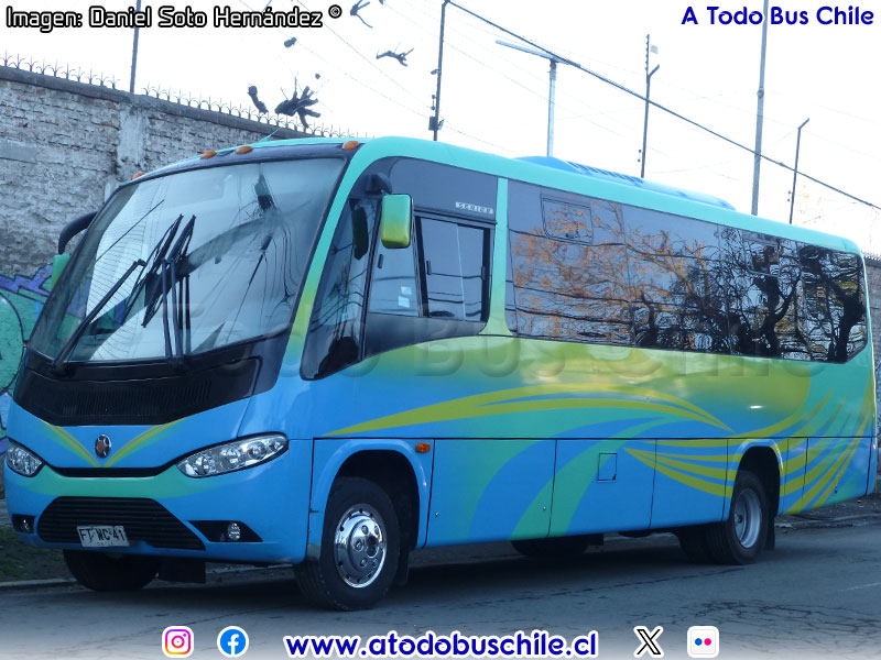 Marcopolo Senior / Mercedes Benz LO-915 / HC Buses